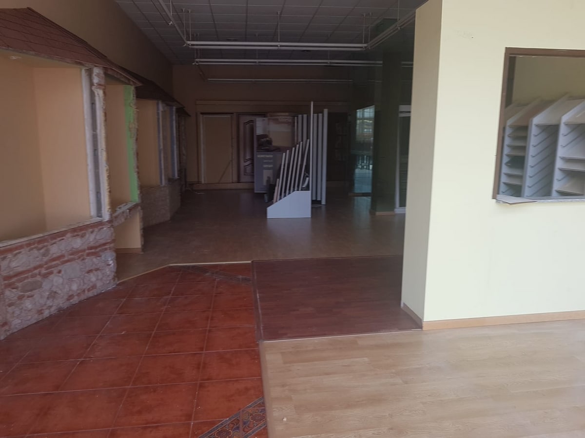 Mieres, AST 33600 - Unit - -  - Interior Photo - Image 2 of 2