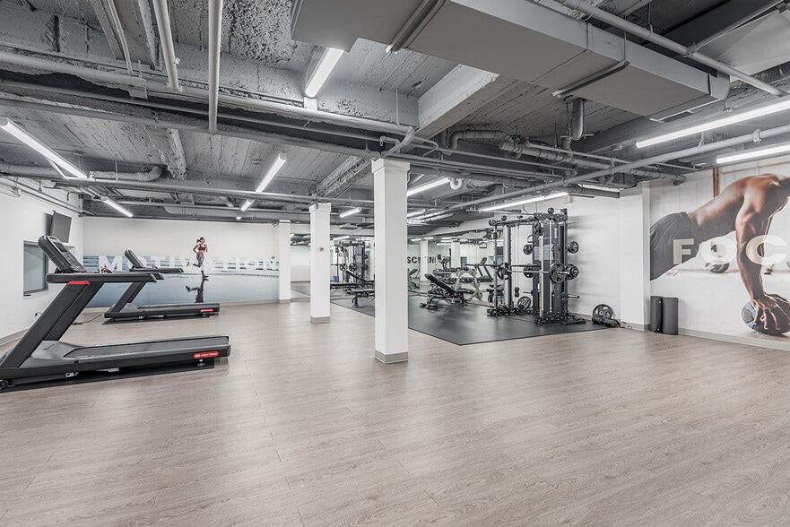 1555 Rue Peel, Montréal, QC for lease - Interior Photo - Image 2 of 30