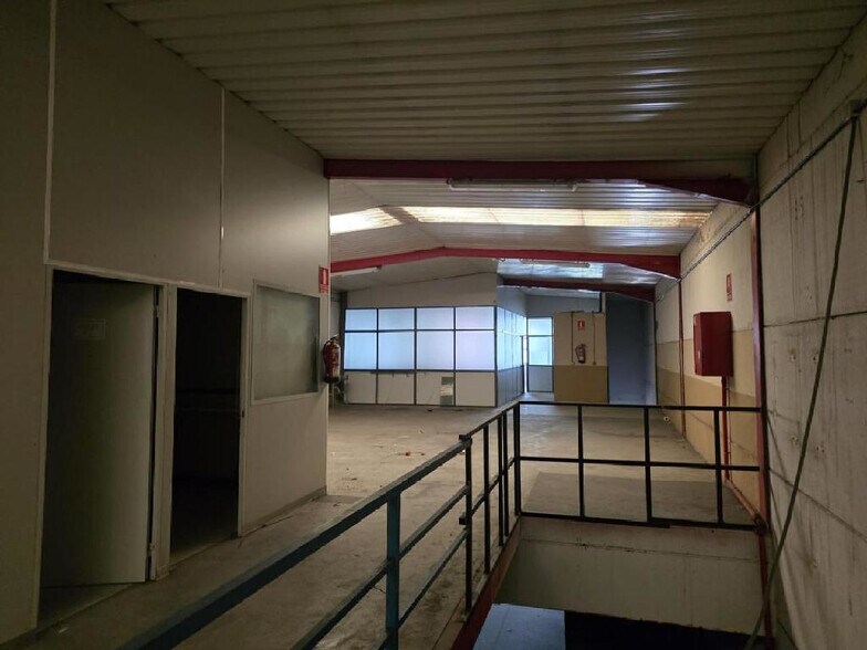 Industrial in Alcorcón, Madrid for sale - Interior Photo - Image 3 of 7