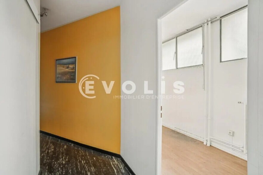 Office in Lyon for sale - Interior Photo - Image 3 of 14