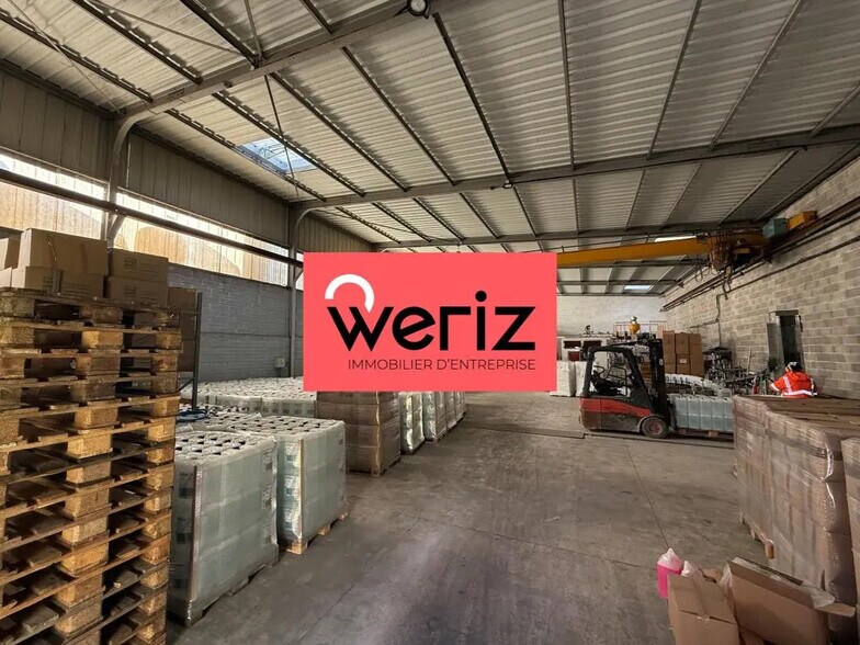 Office in Vitrolles for lease - Building Photo - Image 2 of 13