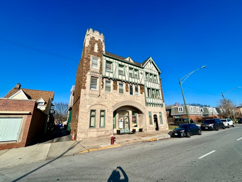 2324 W 111th St, Chicago, IL for lease - Building Photo - Image 3 of 23