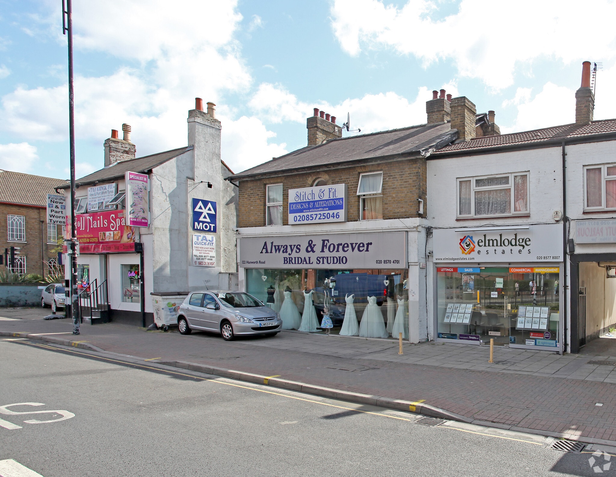 122 Hanworth Rd, Hounslow for sale Primary Photo- Image 1 of 1