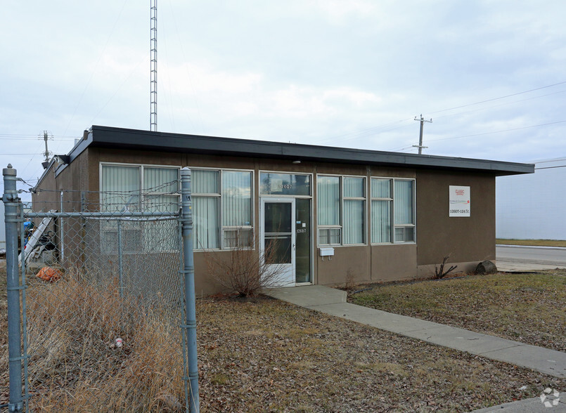 12607 124th St NW, Edmonton, AB for sale - Building Photo - Image 2 of 2