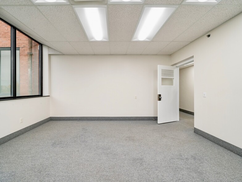 10 Mt Read Blvd, Rochester, NY for lease - Interior Photo - Image 3 of 27