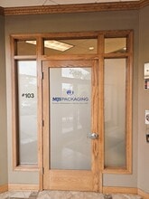 20635 Abbey Woods Ct N, Frankfort, IL for lease Interior Photo- Image 1 of 12