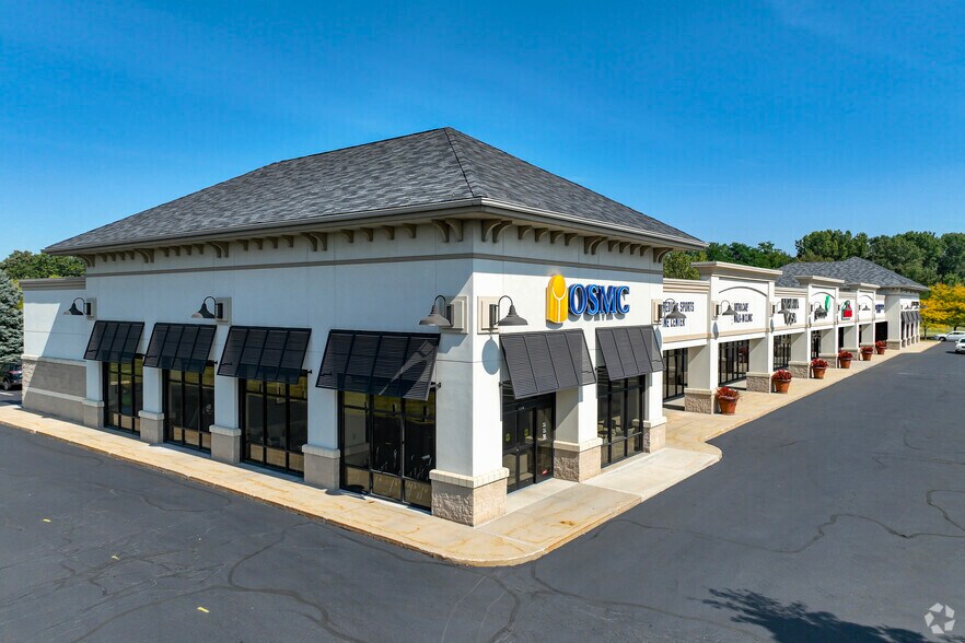 1200-1240 E University Dr, Granger, IN for sale - Primary Photo - Image 1 of 1