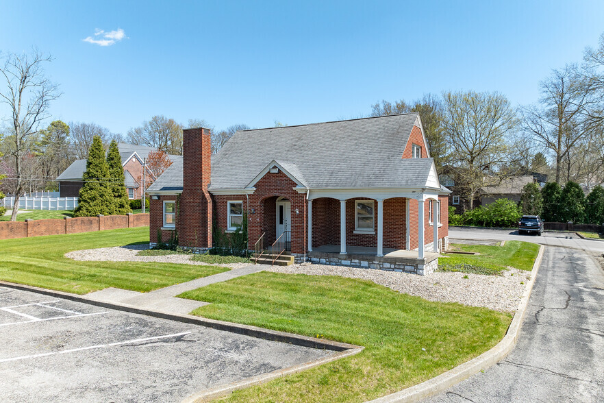 1950 Nicholasville Rd, Lexington, KY for lease - Building Photo - Image 1 of 14