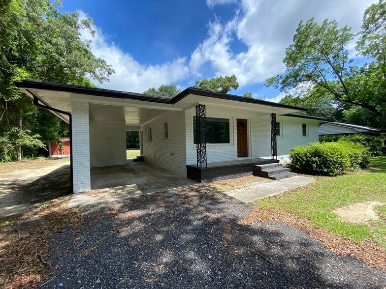 618 Boone Hill Rd, Summerville, SC for sale - Primary Photo - Image 3 of 19