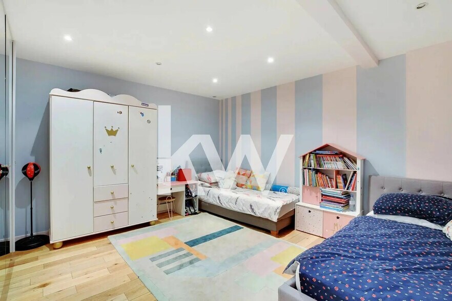 Office in Paris for sale - Building Photo - Image 3 of 7