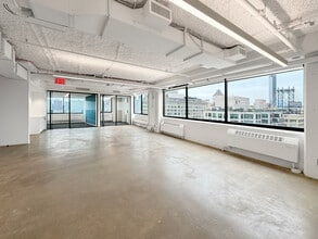 55 Prospect St, Brooklyn, NY for lease Interior Photo- Image 2 of 5