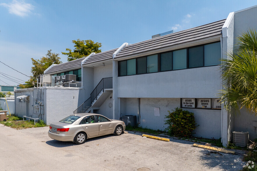 4712 SE 15th Ave, Cape Coral, FL for lease - Building Photo - Image 3 of 5