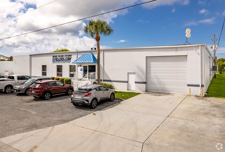 216 Seaboard Ave, Venice, FL 34285