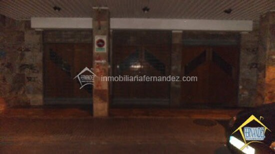 Retail in Cáceres, Cáceres for lease Building Photo- Image 1 of 13