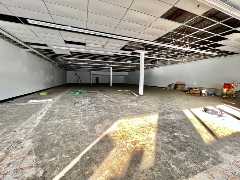 1101-1109 Main St, Peekskill, NY for lease - Building Photo - Image 2 of 18