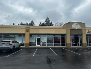 700-780 Ocean Beach Hwy, Longview, WA for lease Building Photo- Image 2 of 14