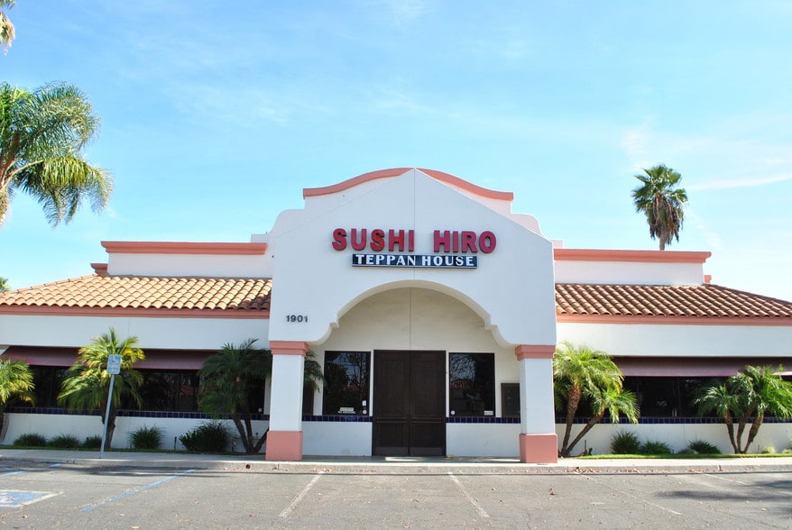 1915-1925 Daily Dr, Camarillo, CA for lease - Primary Photo - Image 2 of 3