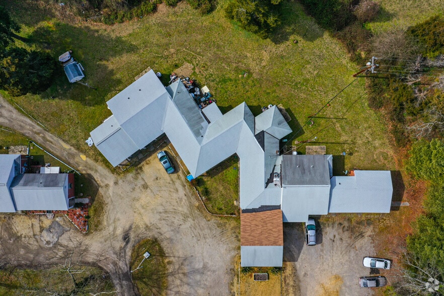 16700 Jefferson Davis Hwy, South Chesterfield, VA for sale - Aerial - Image 3 of 3