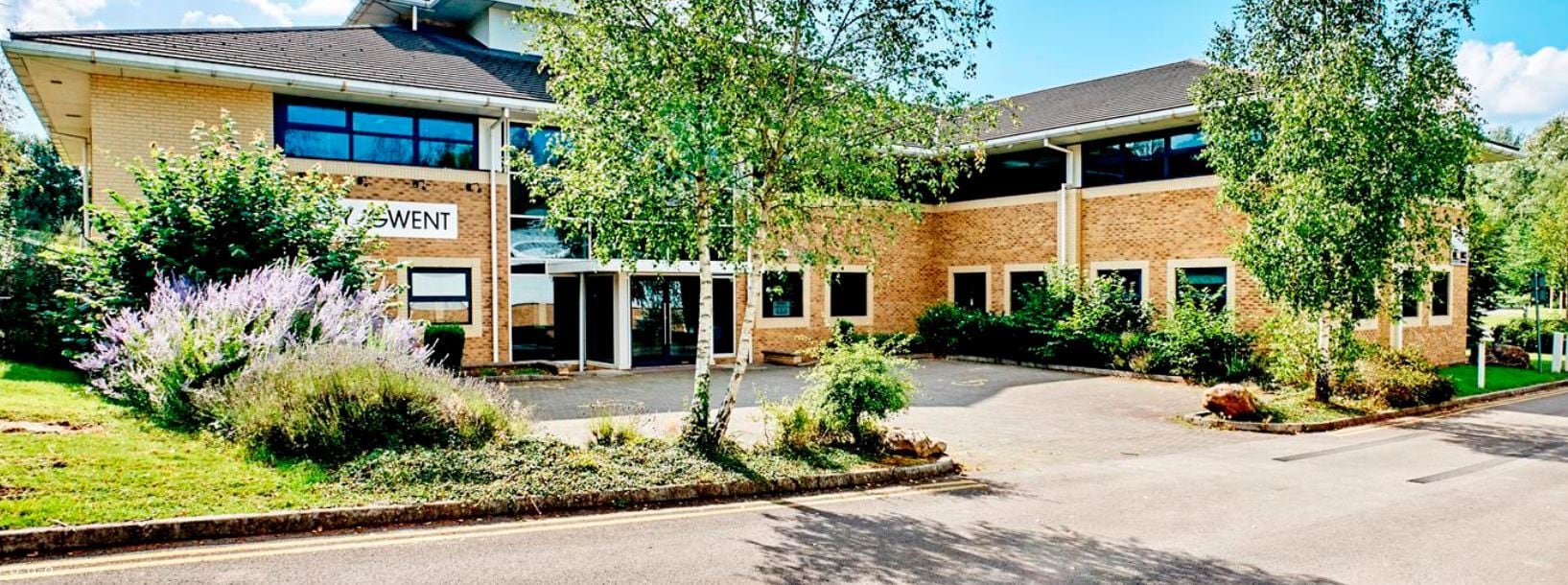 Lakeview, Cwmbran for sale Primary Photo- Image 1 of 1