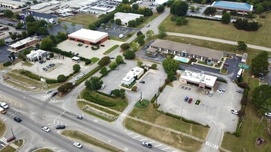 613 Cahaba Valley Rd, Pelham, AL for lease Building Photo- Image 2 of 4