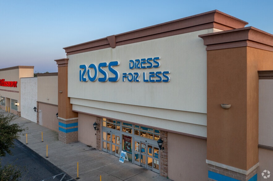 Mobile Hwy, Pensacola, FL 32506