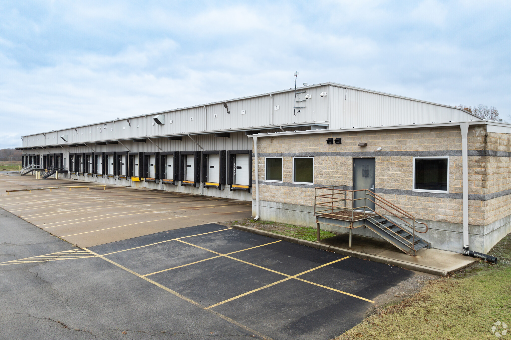 10711 Mark Twain Rd, West Frankfort, IL for sale Building Photo- Image 1 of 26