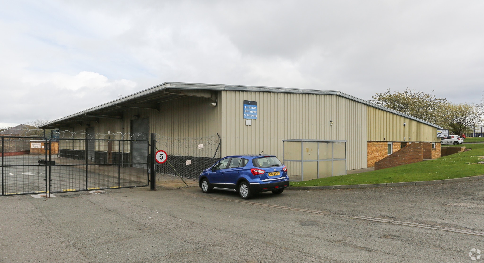 15-17 Dickson St, Dunfermline for sale Primary Photo- Image 1 of 1