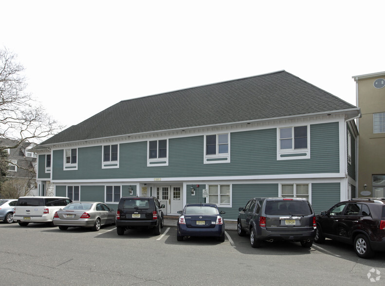 215 Morris Ave, Spring Lake, NJ for lease - Building Photo - Image 3 of 3