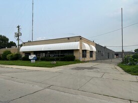 10325 Capital St, Oak Park MI - Warehouse