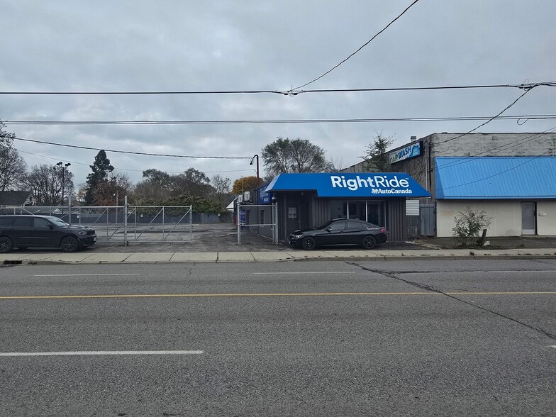 80 Adelaide St N, London, ON for lease - Building Photo - Image 2 of 6