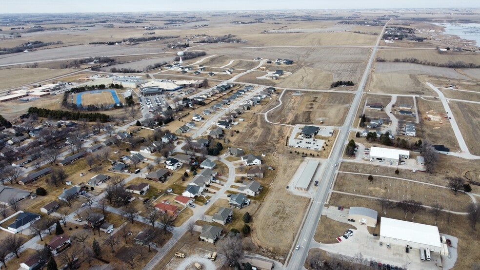 1720 N Chestnut St, Wahoo, NE for sale - Building Photo - Image 3 of 4