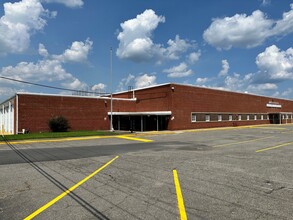 4100 Tomlynn St, Richmond, VA for lease Building Photo- Image 1 of 8