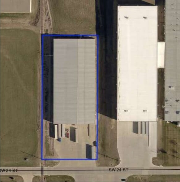 1521 24th St SW, Le Mars, IA for lease - Aerial - Image 2 of 2