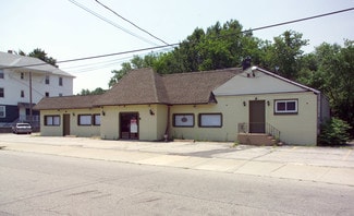 More details for 754 Front St, Woonsocket, RI - Retail for Lease