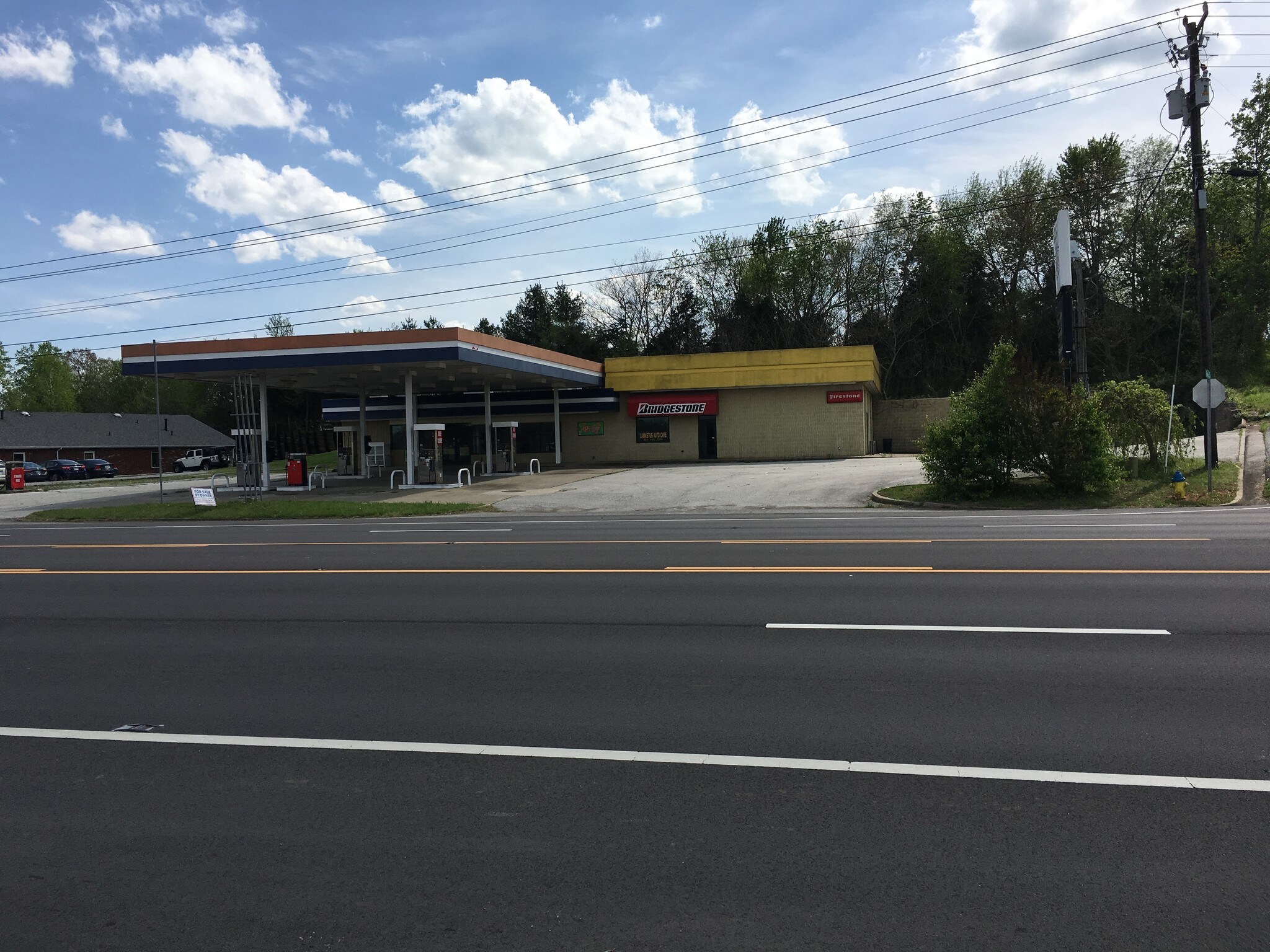 508 Henslee Dr, Dickson, TN for sale Building Photo- Image 1 of 1