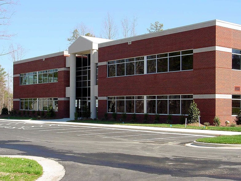 351 Wellesley Trade Ln, Cary, NC for lease - Other - Image 2 of 7