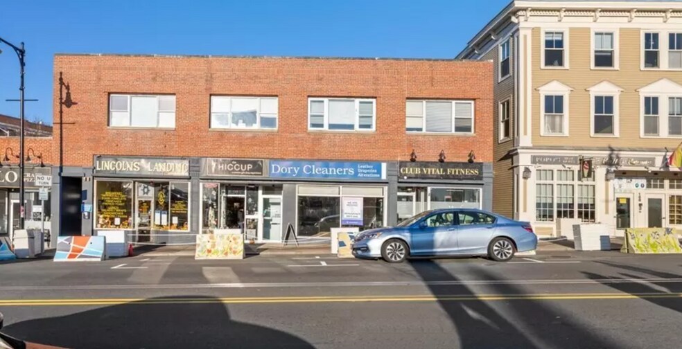 154-162 Humphrey St, Swampscott, MA for lease - Primary Photo - Image 1 of 6