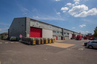 Factory Ln, Croydon LND - Warehouse