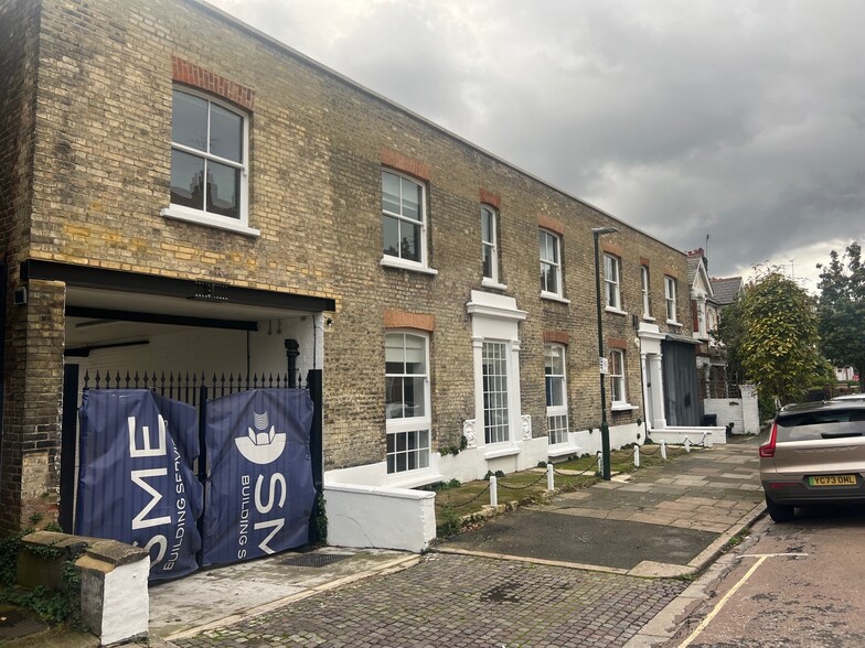 42-44 Arundel Ter, London for lease - Building Photo - Image 1 of 6