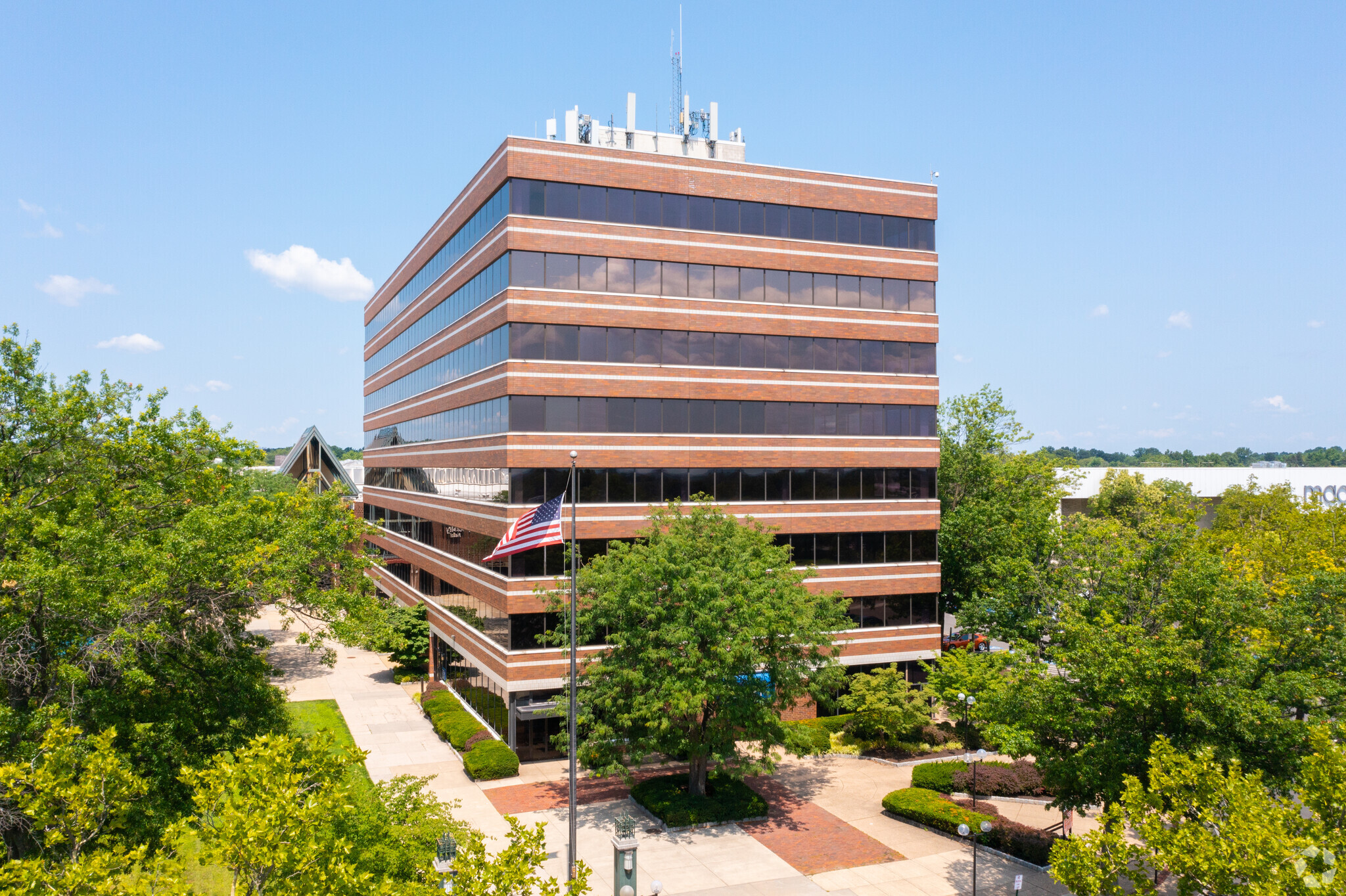 2300 E Lincoln Hwy, Langhorne, PA for sale Primary Photo- Image 1 of 1