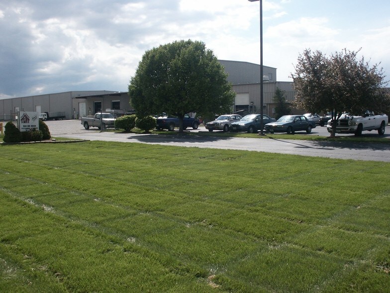 510 DD Rd, Columbia, IL for sale - Primary Photo - Image 1 of 1