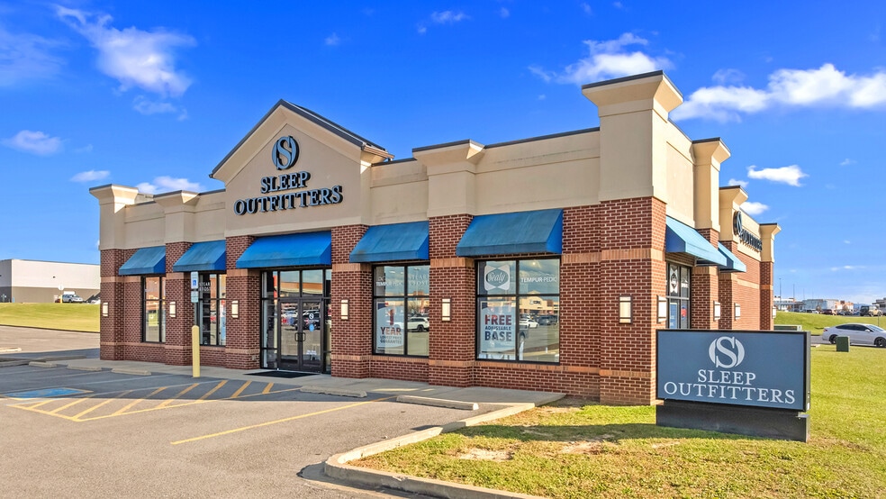 80 Monco St, Morgantown, WV for sale - Building Photo - Image 1 of 8