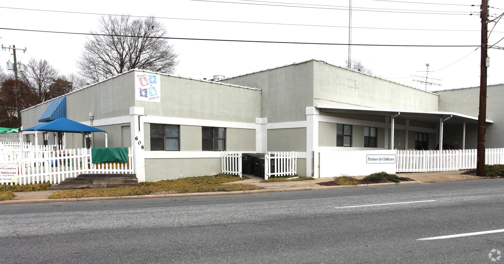608 Battleground Ave, Greensboro, NC 27401