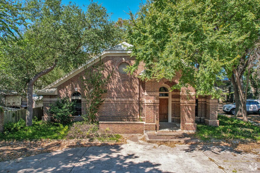 4208 Medical Pky, Austin, TX for sale - Primary Photo - Image 1 of 1