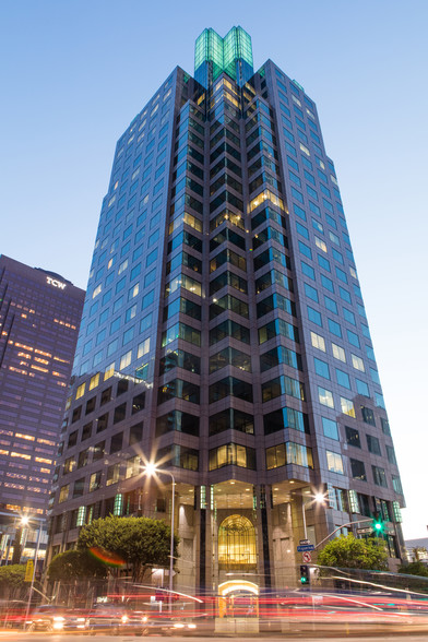 801 S Figueroa St, Los Angeles, CA for lease - Building Photo - Image 3 of 7