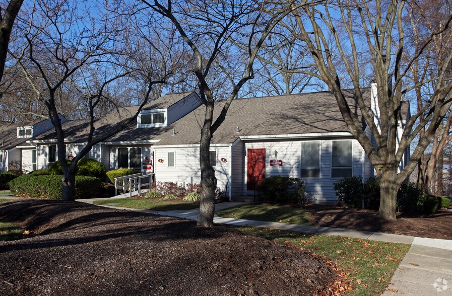 252 W Swamp Rd, Doylestown, PA 18901