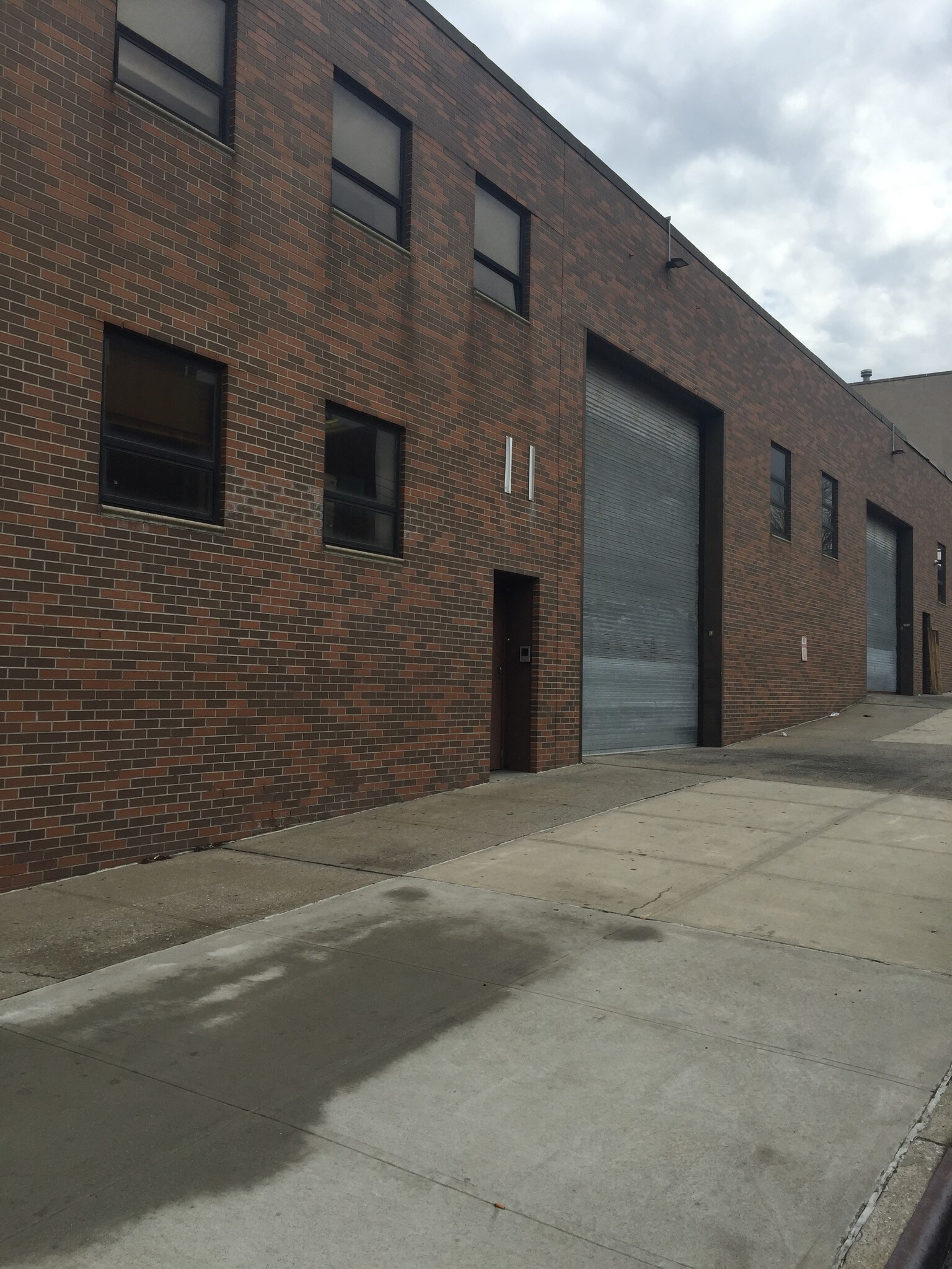 3502 Borden Ave, Long Island City, NY for sale Primary Photo- Image 1 of 1