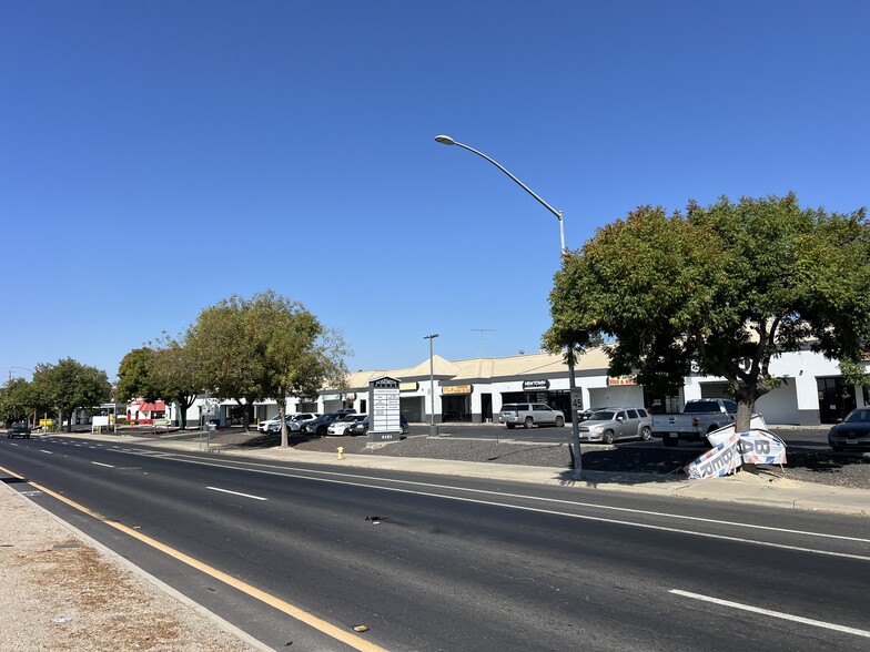 3121 Yosemite Blvd, Modesto, CA for lease - Building Photo - Image 3 of 20