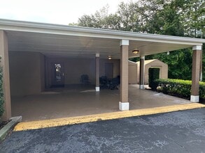 500 E Airport Blvd, Sanford, FL for lease Building Photo- Image 2 of 23