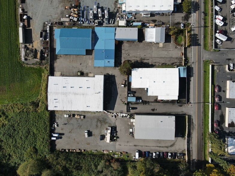 228th Manufacturing Campus portfolio of 2 properties for sale on LoopNet.com - Building Photo - Image 3 of 4